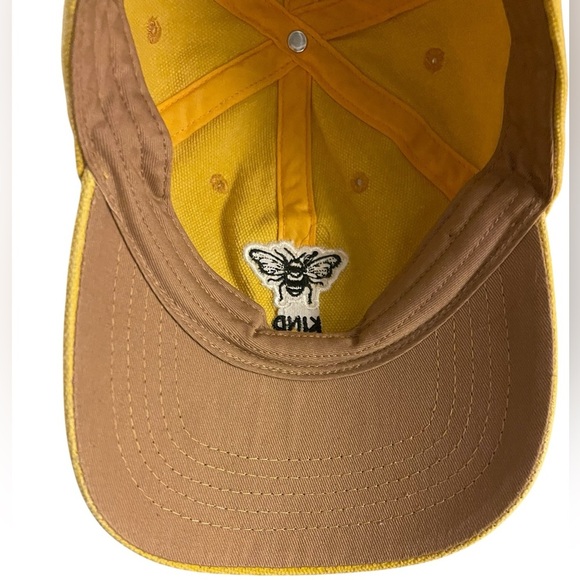 🐝 Yellow 🐝 BE KIND Adjustable Baseball Cap with embroidery. New condition - Picture 5 of 11